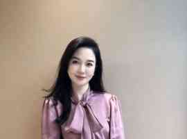 气质人妻释放欲望～牡丹
