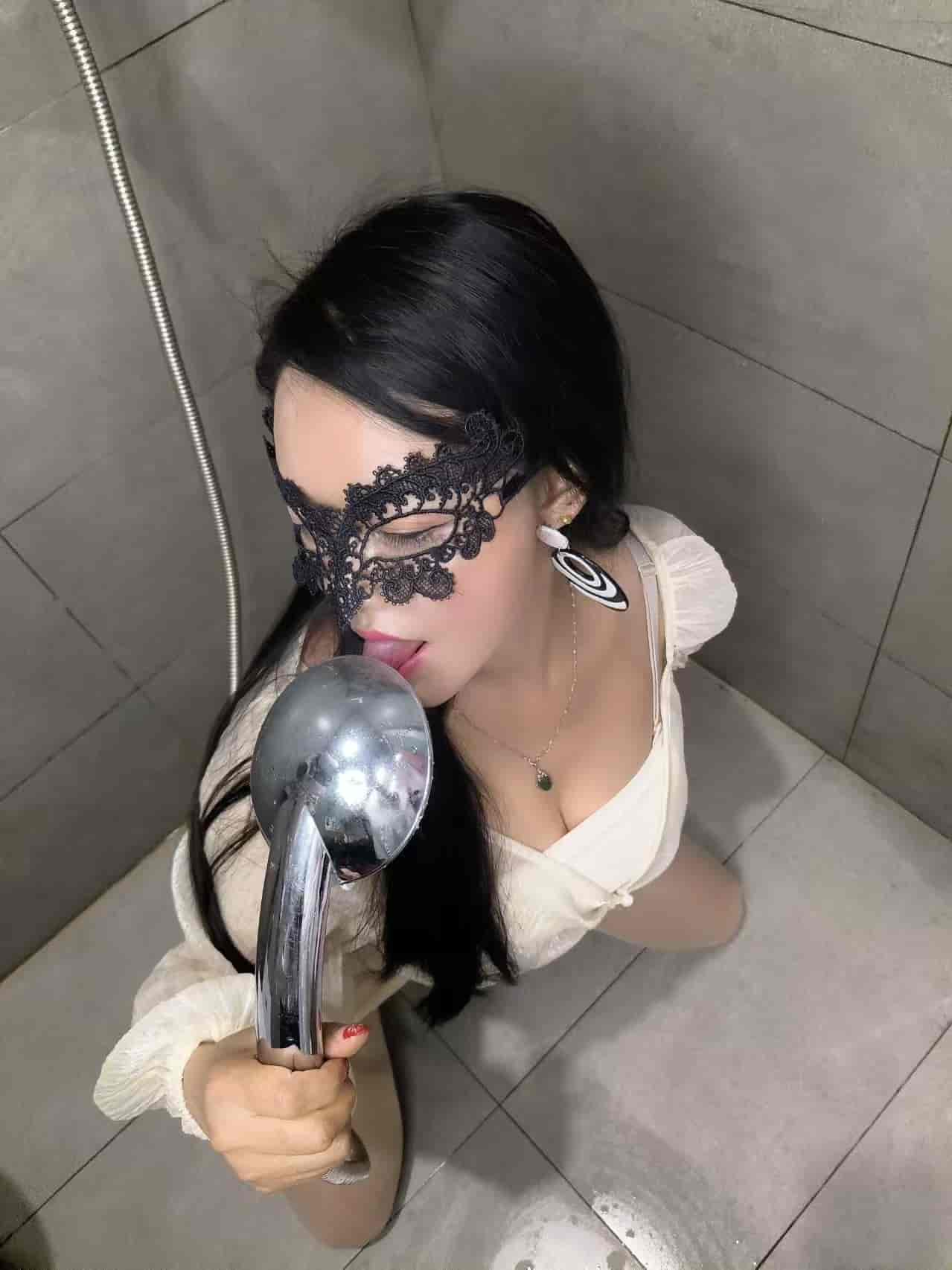 f0315f48-14c8-4405-994d-44f267d1927b_1000001715.jpg