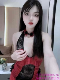 妩媚诱人的甜美梅子