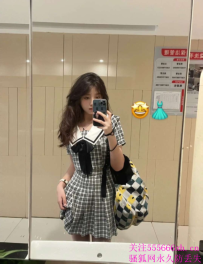 温婉可人新人嫩妹雯静